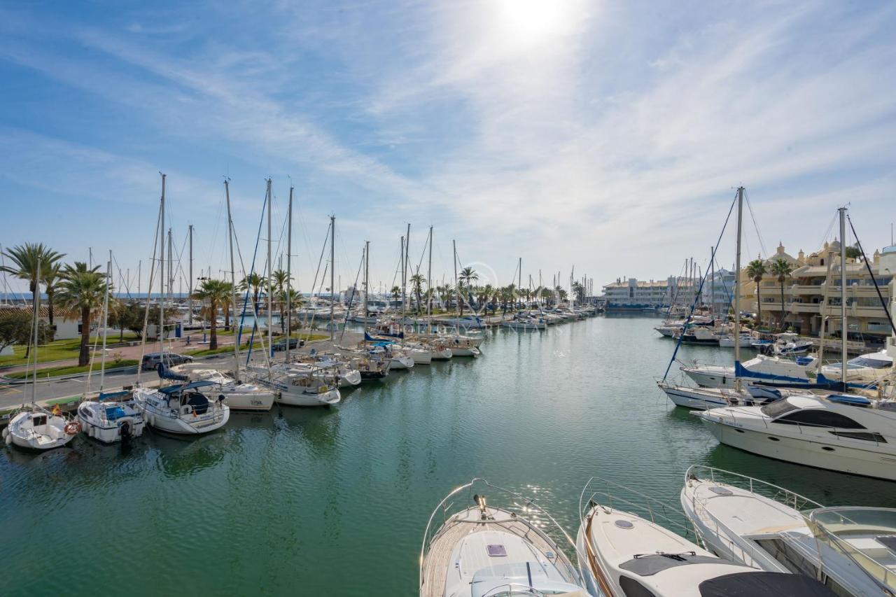 Benalmadena Costa Sol Holiday Rentals Exteriör bild