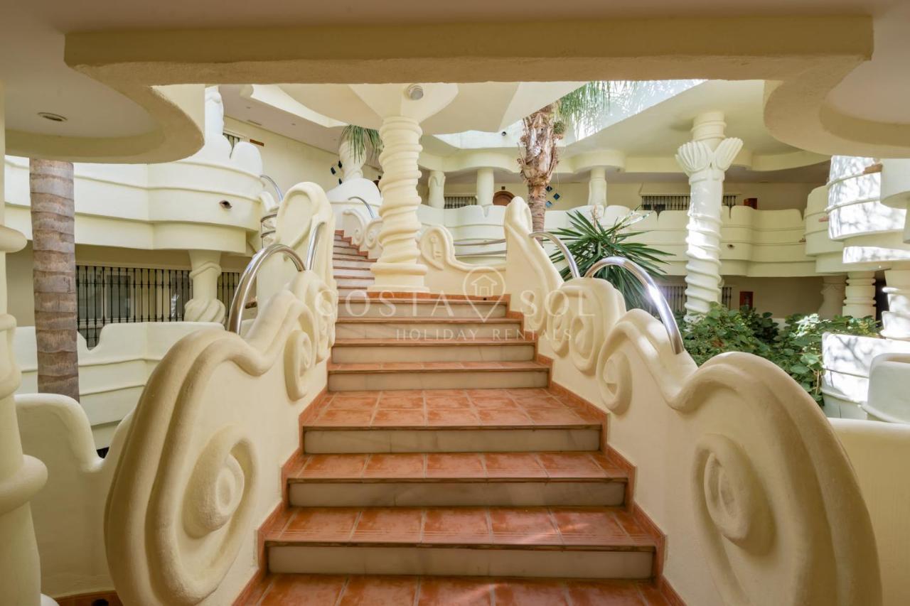 Benalmadena Costa Sol Holiday Rentals Exteriör bild